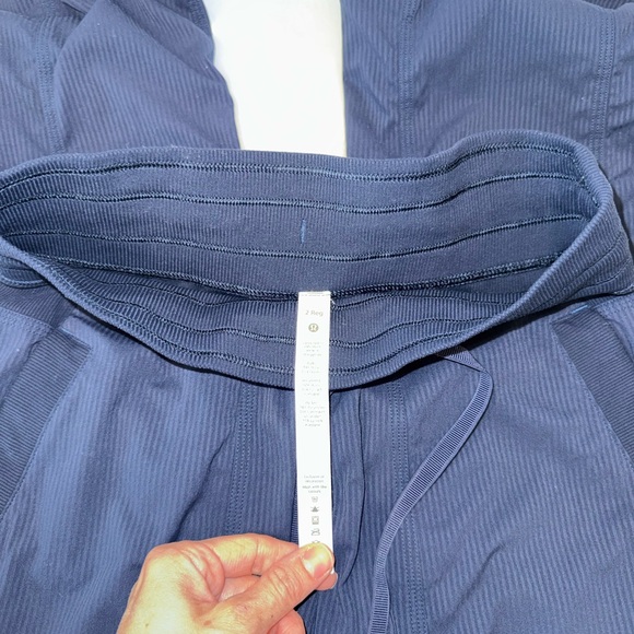 Lululemon Dance Studio Regular Mid Rise True Navy - Picture 5 of 5